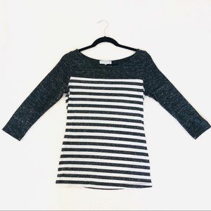 Three-quarter sleeve blouse